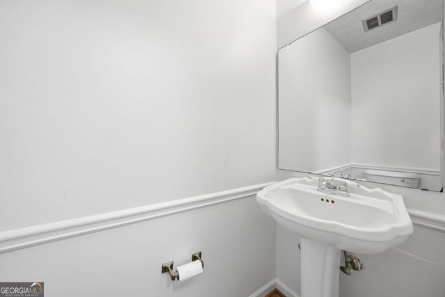 600 Meuse Way, Johns Creek, GA 30022