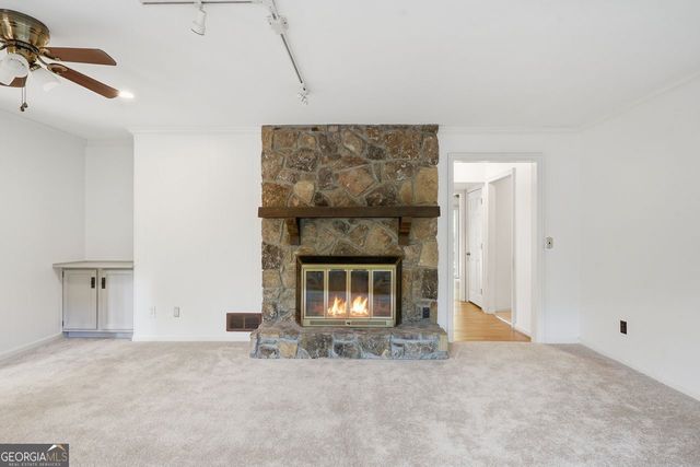 600 Meuse Way, Johns Creek, GA 30022