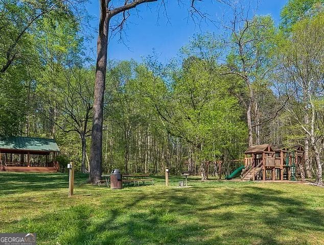 600 Meuse Way, Johns Creek, GA 30022