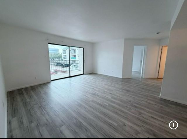 2820 S Bartell I210, Houston, TX 77054
