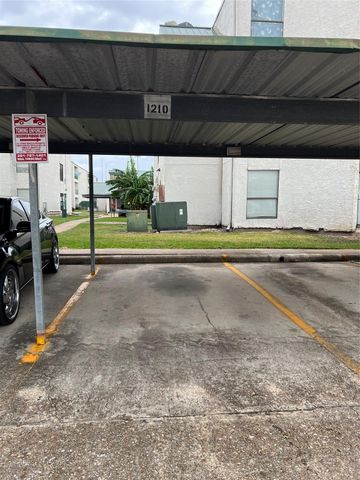 2820 S Bartell I210, Houston, TX 77054