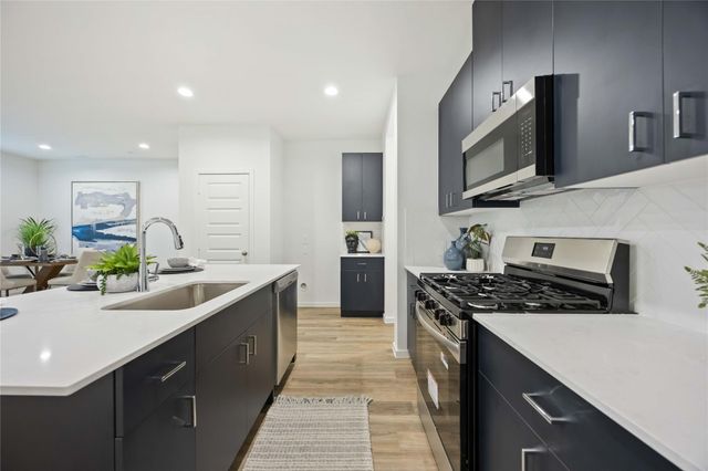 7718 Inwood Grove Lane, Houston, TX 77088