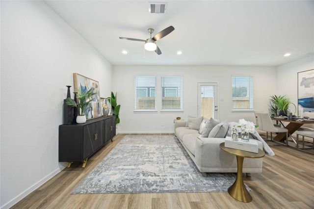 7718 Inwood Grove Lane, Houston, TX 77088