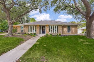 2104 Willowbrook Way, Plano, TX 75075
