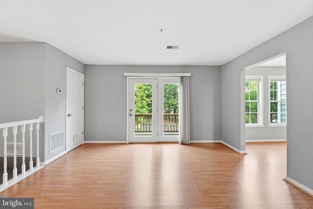 11129 HALTERPATH TRL, Manassas, VA 20109