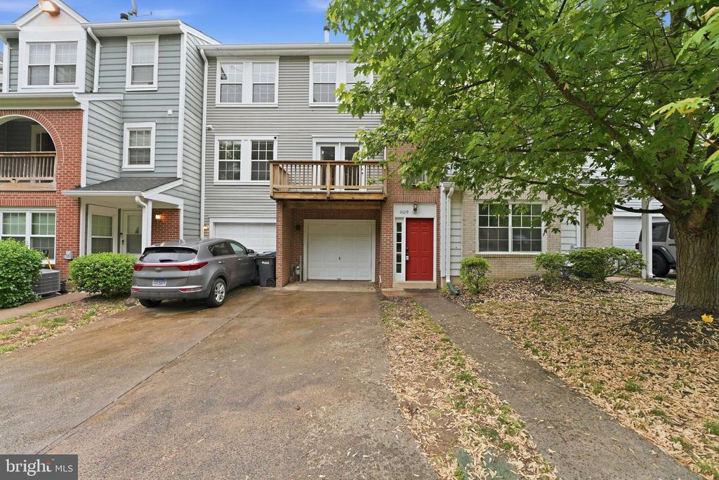 11129 HALTERPATH TRL, Manassas, VA 20109