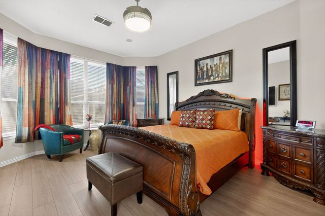 6869 CapeCod Drive, Grand Prairie, TX 75054