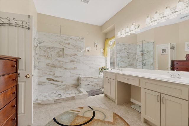 6869 CapeCod Drive, Grand Prairie, TX 75054