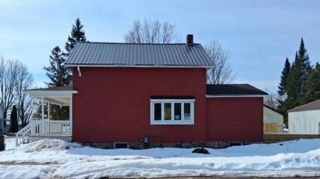 518 FLINT AVENUE, Mattoon, WI 54450