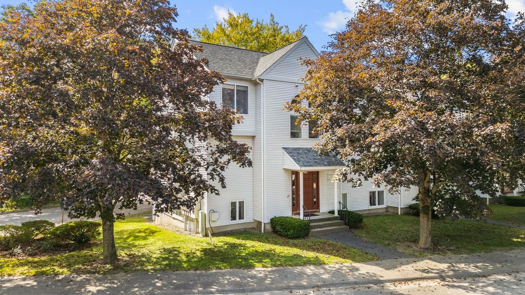 103 Hamden Avenue B, Waterbury, CT 06704