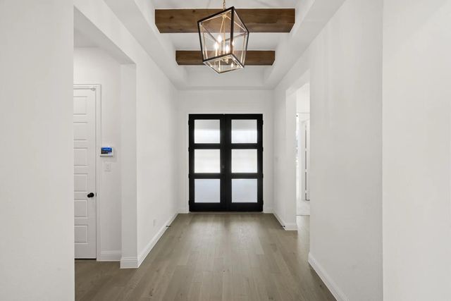 4728 Hawthorn Hills Lane, Arlington, TX 76005