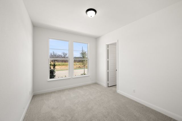 4728 Hawthorn Hills Lane, Arlington, TX 76005