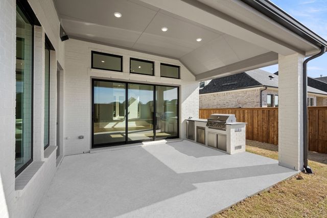 4728 Hawthorn Hills Lane, Arlington, TX 76005