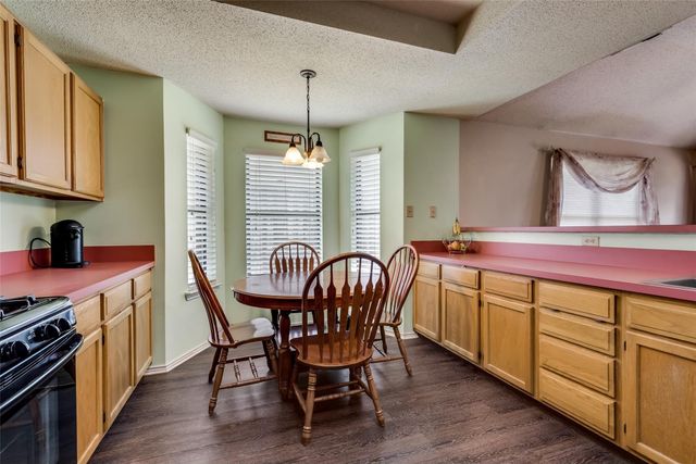 2616 Widgeon Way, Mesquite, TX 75181