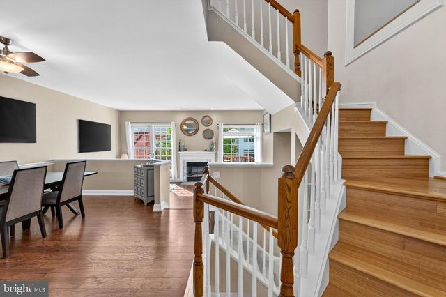 46747 ABINGTON TER, Sterling, VA 20165