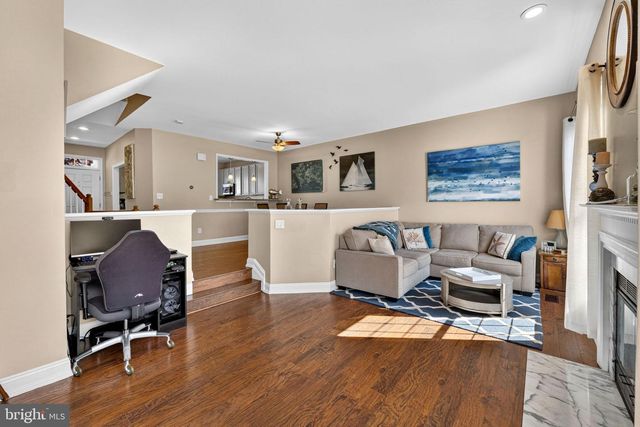 46747 ABINGTON TER, Sterling, VA 20165
