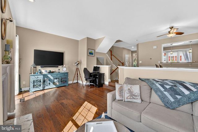 46747 ABINGTON TER, Sterling, VA 20165