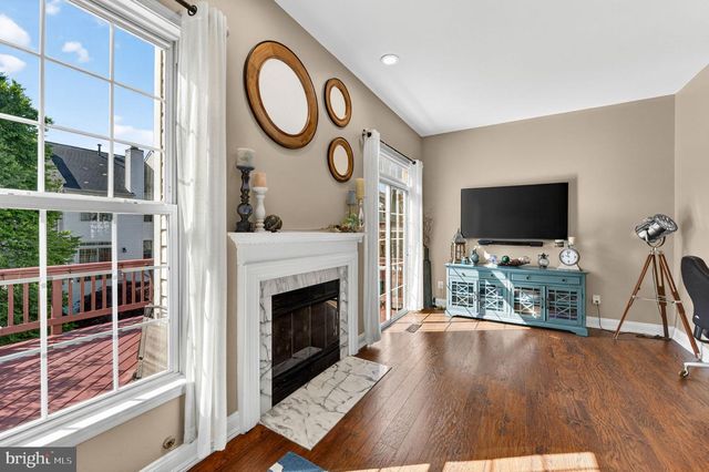 46747 ABINGTON TER, Sterling, VA 20165