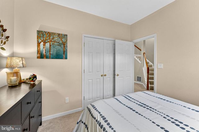 46747 ABINGTON TER, Sterling, VA 20165