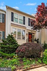 46747 ABINGTON TER, Sterling, VA 20165
