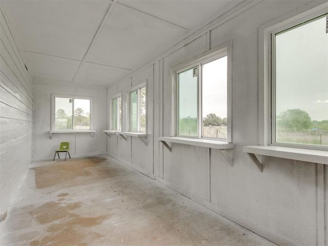 202 S Pottawatomie Road, Harrah, OK 73045