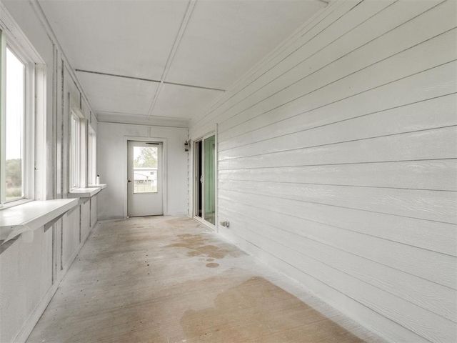 202 S Pottawatomie Road, Harrah, OK 73045
