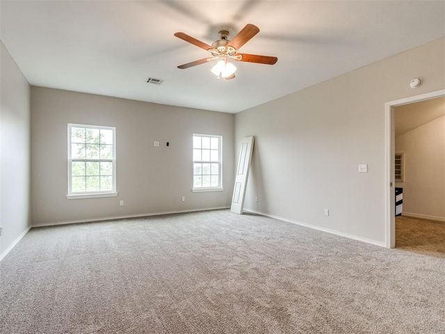 202 S Pottawatomie Road, Harrah, OK 73045