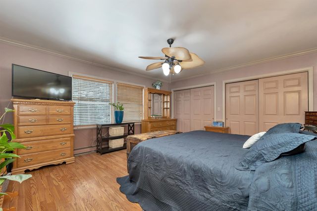 10 Oak Leaf Avenue, Tuftonboro, NH 03816