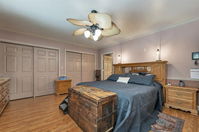 10 Oak Leaf Avenue, Tuftonboro, NH 03816