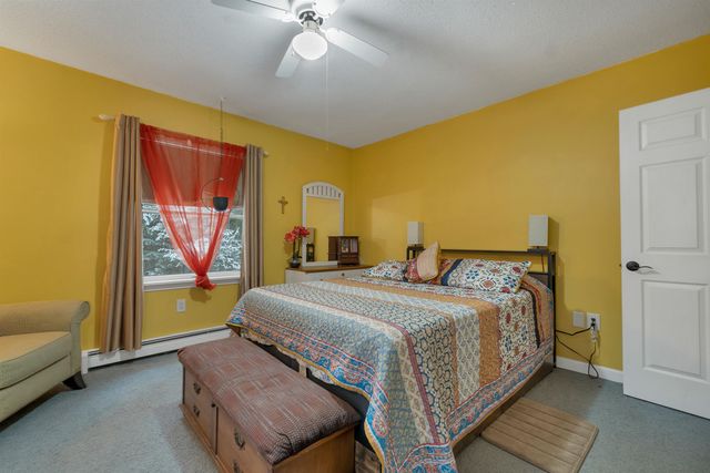 10 Oak Leaf Avenue, Tuftonboro, NH 03816