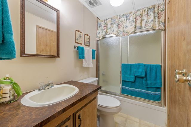 1401 E Paige Avenue 34, Tulare, CA 93274