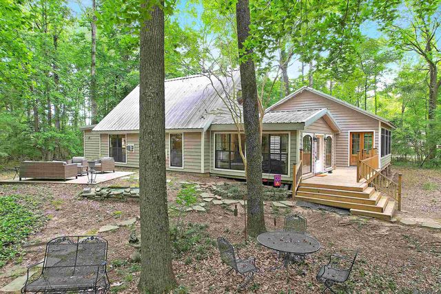 3836 Lillian Ln, Ethel, LA 70730