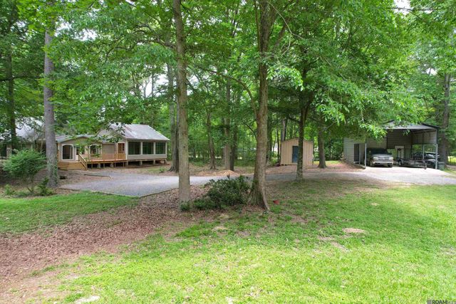 3836 Lillian Ln, Ethel, LA 70730