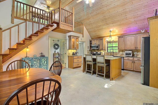 3836 Lillian Ln, Ethel, LA 70730