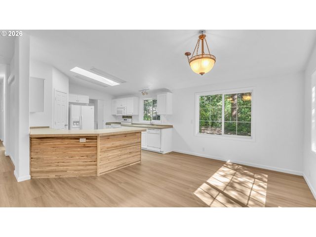 52011 STURTEVANT Ln, Bandon, OR 97411