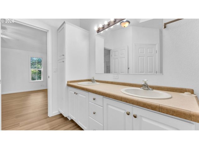 52011 STURTEVANT Ln, Bandon, OR 97411