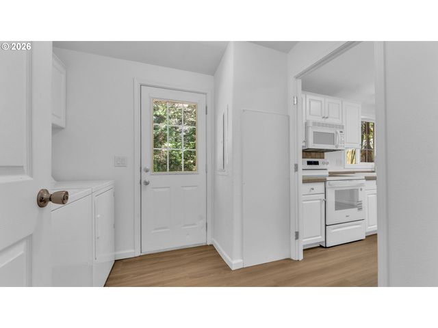 52011 STURTEVANT Ln, Bandon, OR 97411