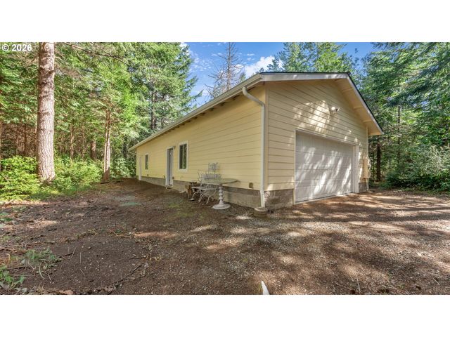 52011 STURTEVANT Ln, Bandon, OR 97411