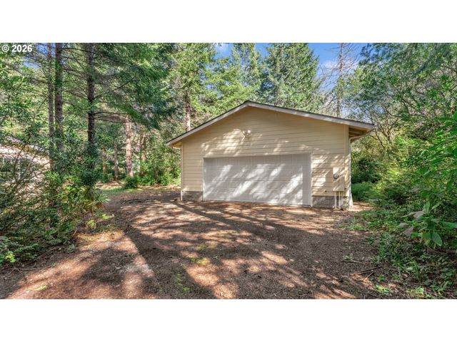 52011 STURTEVANT Ln, Bandon, OR 97411