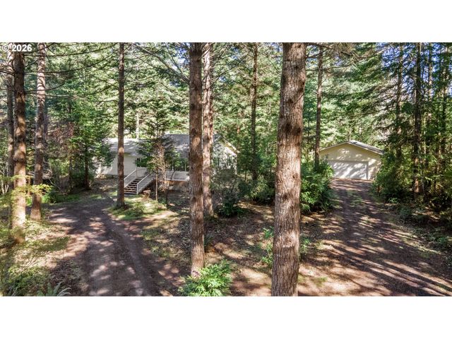 52011 STURTEVANT Ln, Bandon, OR 97411