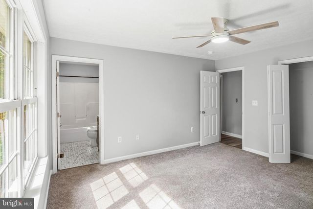 997 WILDERNESS RD, Linden, VA 22642