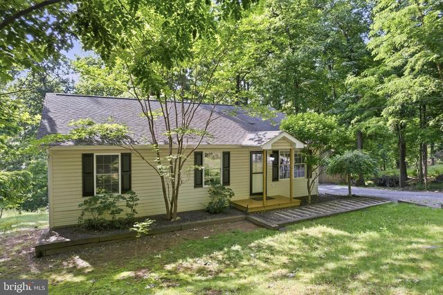 997 WILDERNESS RD, Linden, VA 22642