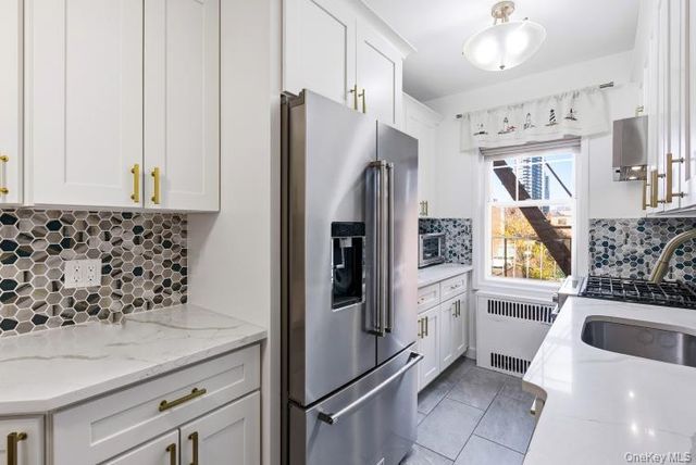 76-36 113 Street 2M, Forest Hills, NY 11375