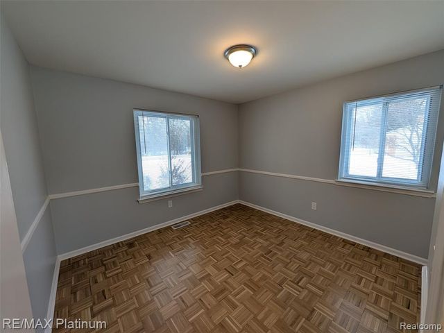 3495 Charing Cross Road, Ann Arbor, MI 48108