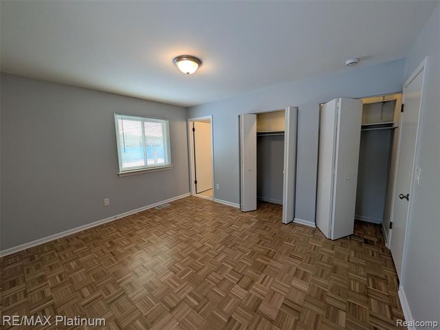 3495 Charing Cross Road, Ann Arbor, MI 48108