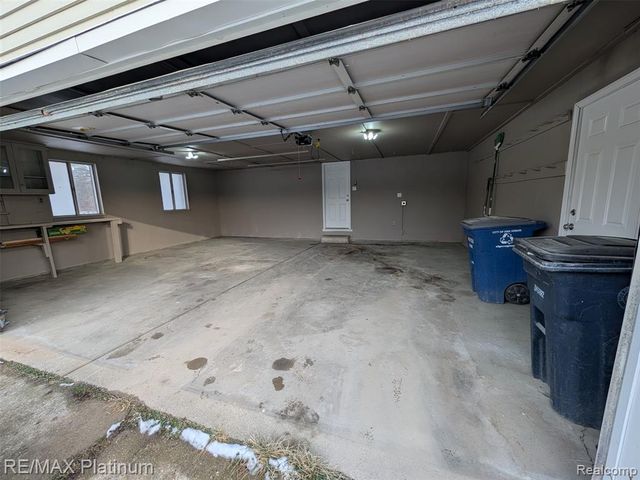 3495 Charing Cross Road, Ann Arbor, MI 48108