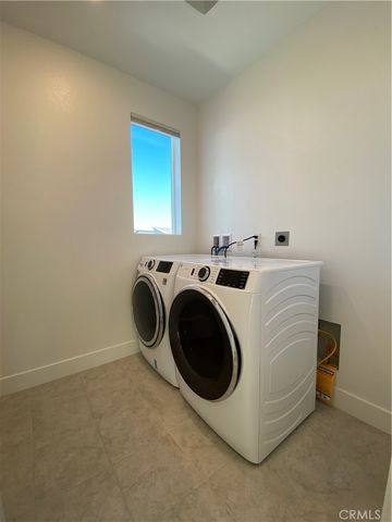 303 Tank, Irvine, CA 92618