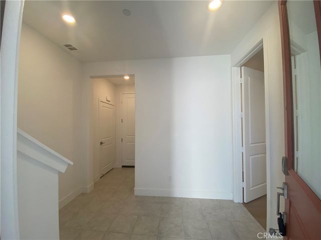 303 Tank, Irvine, CA 92618