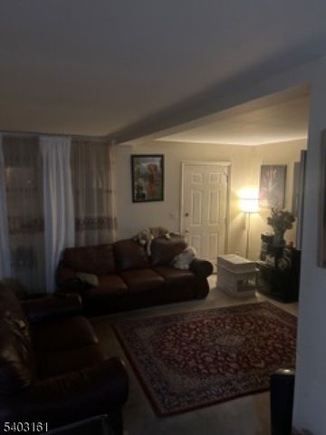 59 Norwood St, Newark City, NJ 07106