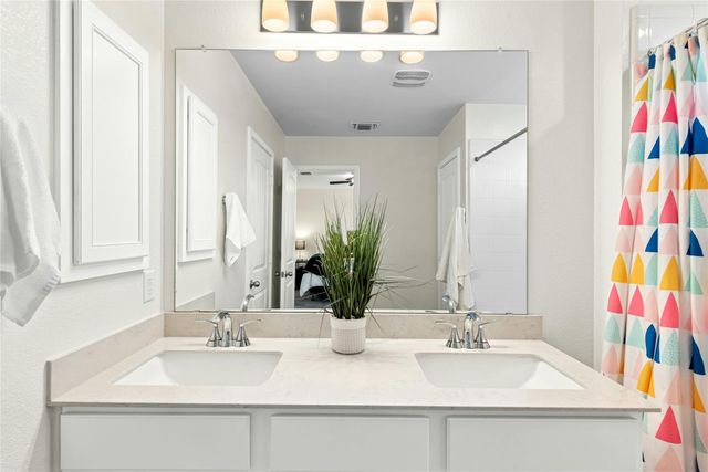 1124 Aronia LN, Georgetown, TX 78626